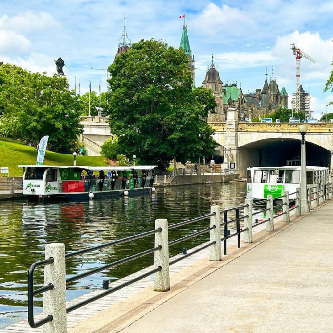 100% Electric UNESCO Canal Cruise
