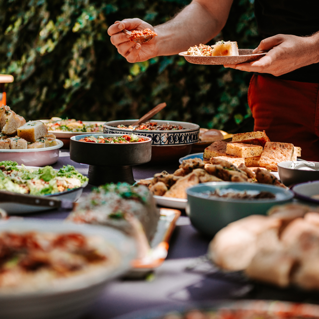 Father's Day Brunch Cruise: Special Cruise Father's Day Brunch Cruise: Special Cruise Large breakfast buffet served during the cruise