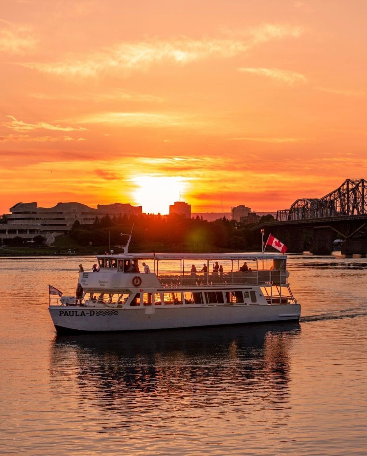 Champagne & Sunsets Cruise